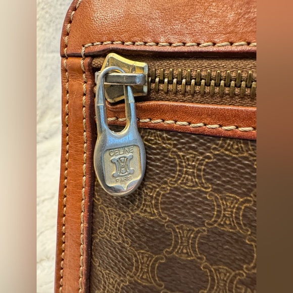 EUC Vintage Celine Macadam Monogram Clutch With Hidden Strap - Picture 14 of 16